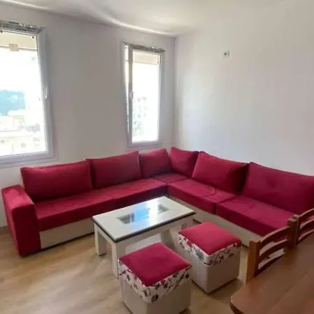 Jonuz's Apartament Tirana