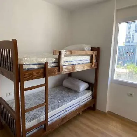 Jonuz's Apartament Tirana